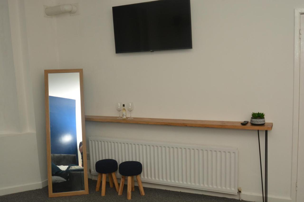 Spacious And Homely 2 Bedroom Flat - Suitelivin Gateshead Extérieur photo
