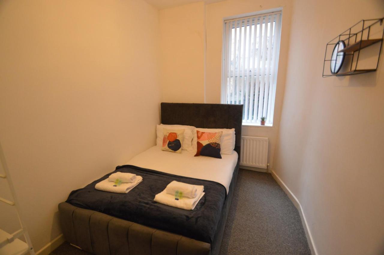 Spacious And Homely 2 Bedroom Flat - Suitelivin Gateshead Extérieur photo